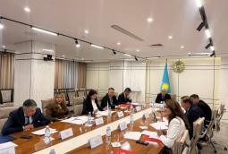 Круглый стол на тему «Анализ реализации проблемных незавершенных бюджетных инвестиционных проектов и объектов, не переданных в коммунальную собственность города Астаны»